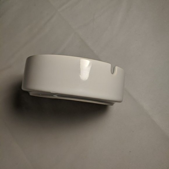 Vintage Universal Studios Florida Souvenir Ceramic Ashtray 90s Retro White Logo - Picture 4 of 8